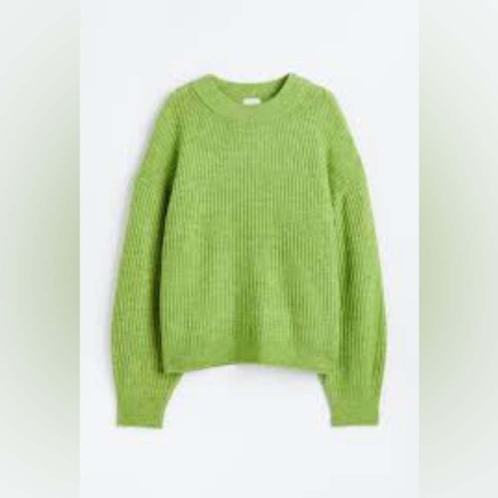 Women’s H&M Green Ribbed Crewneck Sweater L